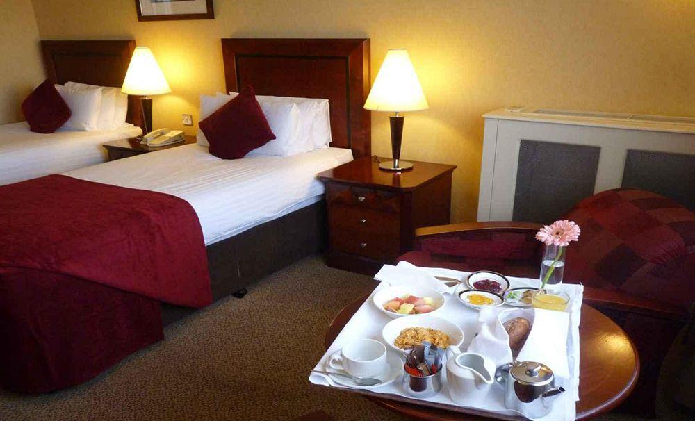 Clyde Court Hotel Dublin Eksteriør billede